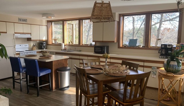 Quiet Apartment with Views of the Black River - Close to Hospital & Downtown