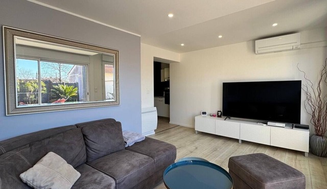Quiet apartment close to amenities
