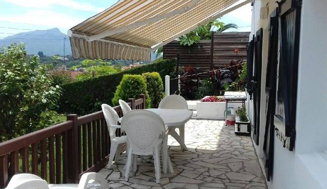 Quiet apartment, mountain view, near the bay of st jean de luz