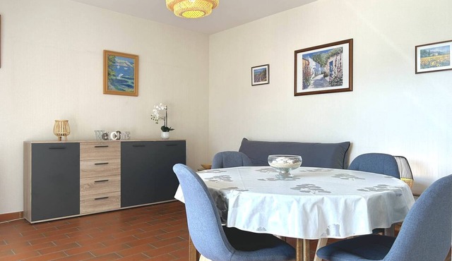 Quiet apartment with parking - 4 guests
