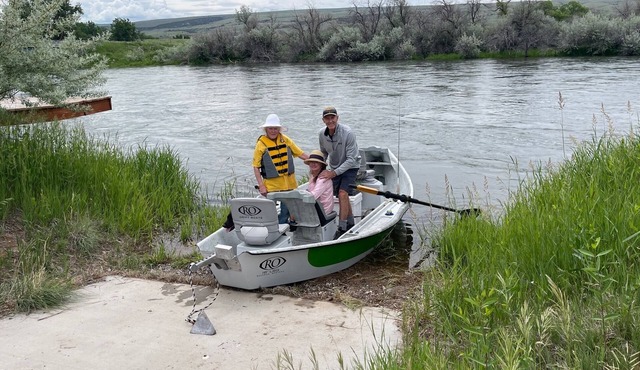 Quiet Barn on Big Horn River, Thermopolis, WY