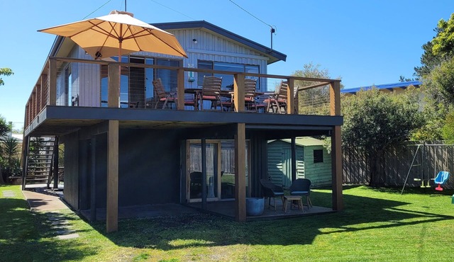 Quiet beachside getaway on foreshore