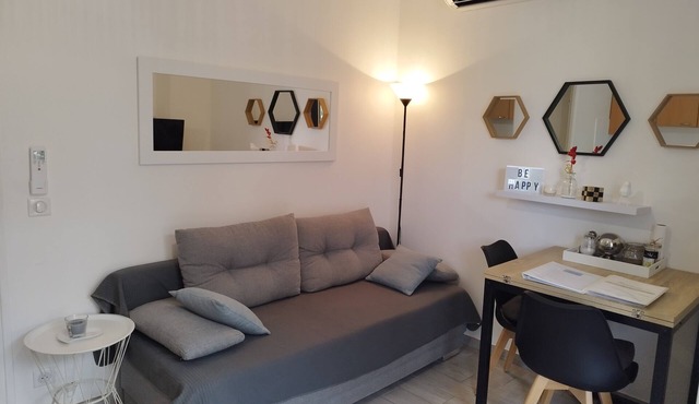 Quiet & bright 5 mins from the beach and Albères