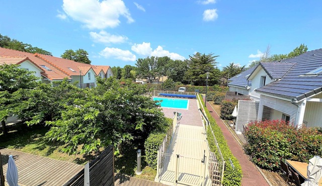Quiet, bright apartment in Pornichet