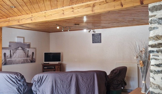 Quiet country house 10 minutes from Yssingeaux and 40 km from Le Puy en Velay