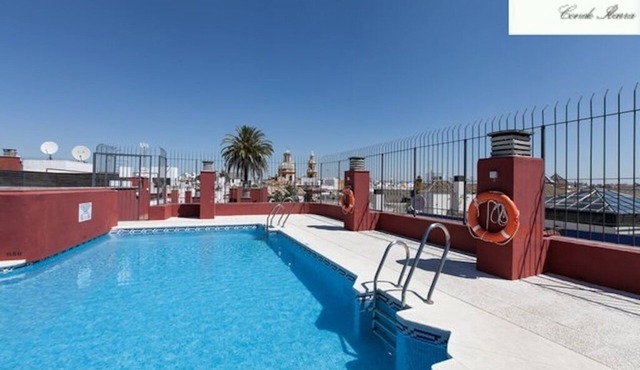 Quiet-center-WiFi-parking+20€/d Swimming pool 15 May to 15 October