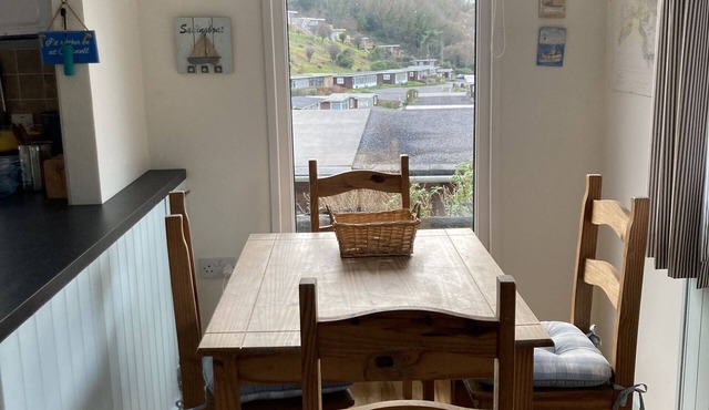 Quiet chalet, near the beach and woodland