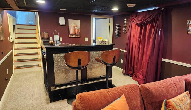 Quiet Charming Home away from Homes