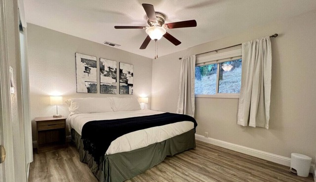 Quiet, clean, kid & pet friendly country getaway!