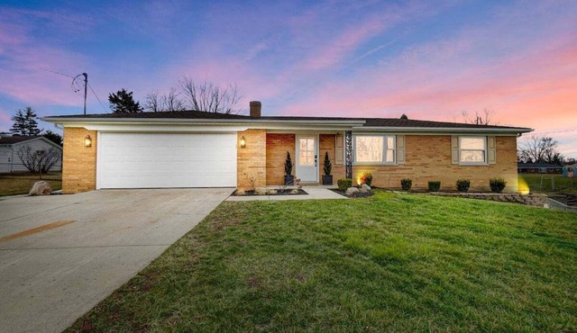 Quiet & Close to Everything! Great Location!