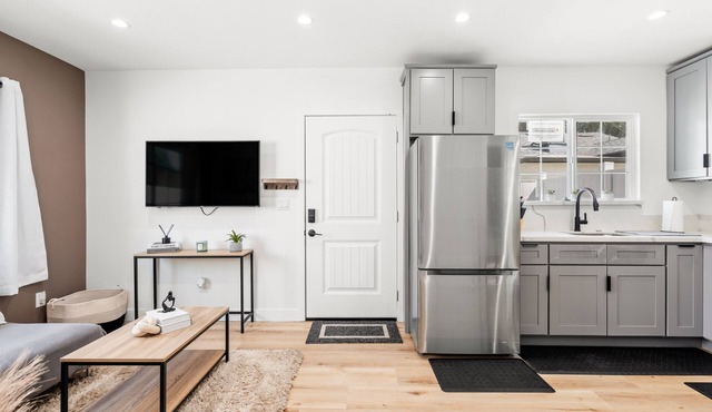 Quiet-Comfort-Location-Near Loma Linda University