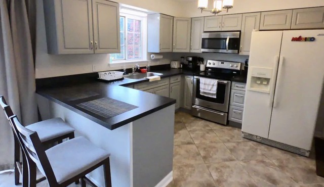 Quiet, Comfortable, Cozy Home