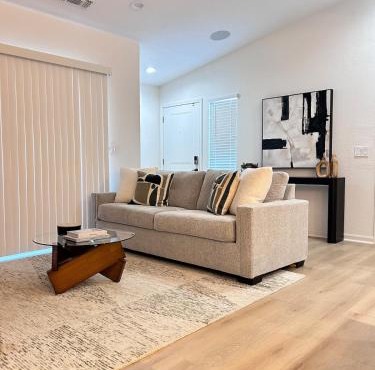 Quiet Community, Stylish Escape