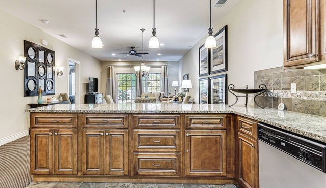 Quiet Condo w/Patio: 3 Mi to Dtwn Branson!