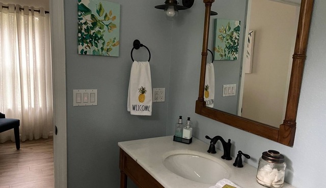 Quiet Cottage Retreat