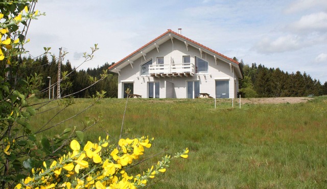 Quiet cottage with terrace near Gérardmer