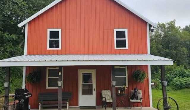Quiet Country barn suite