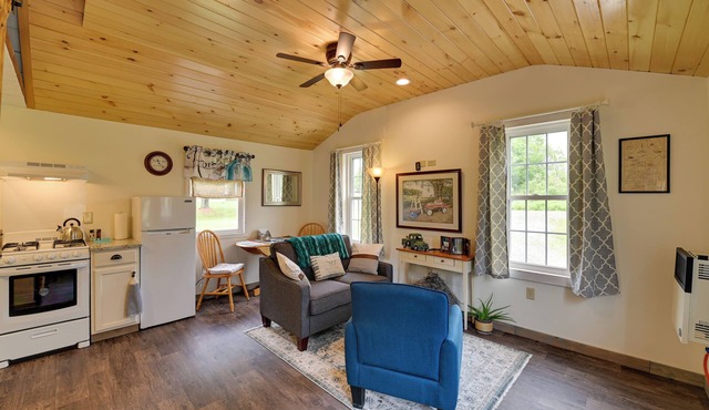 Quiet Country Escape: Fire Pit, Fish On-Site!