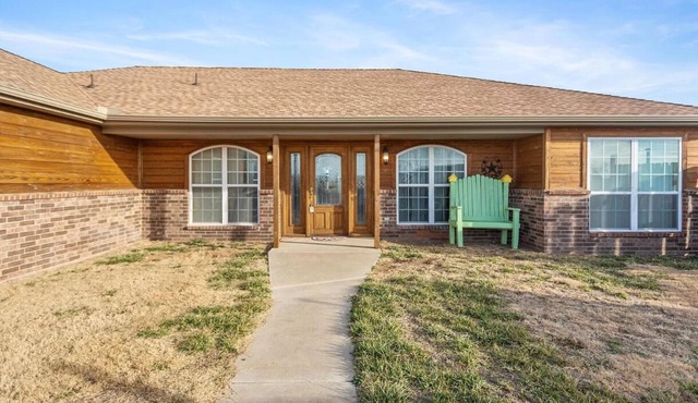 Quiet country home just outside of Pampa TX