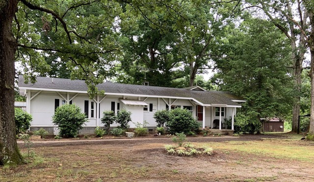 Quiet Country Home on 10 Acres
