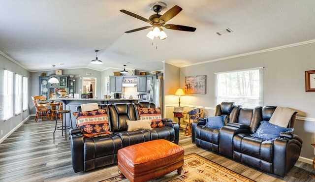 Quiet Country Living! Retreat Near Dtwn Waxahachie