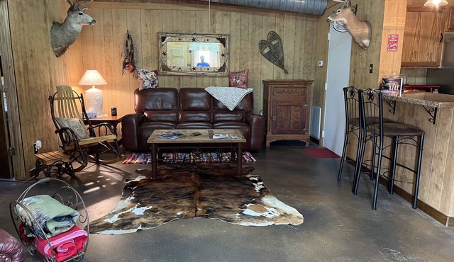 Quiet Country Ranch Barn Apartment!