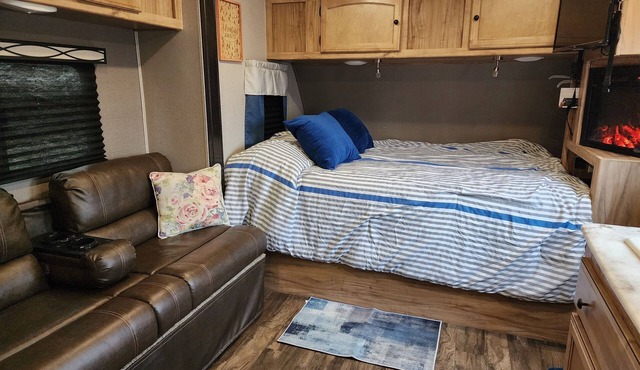 Quiet country setting!