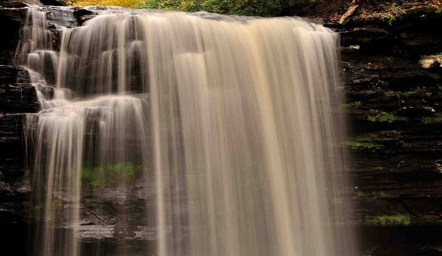Quiet Country setting with beautiful views-Minutes to Ricketts Glen State Park