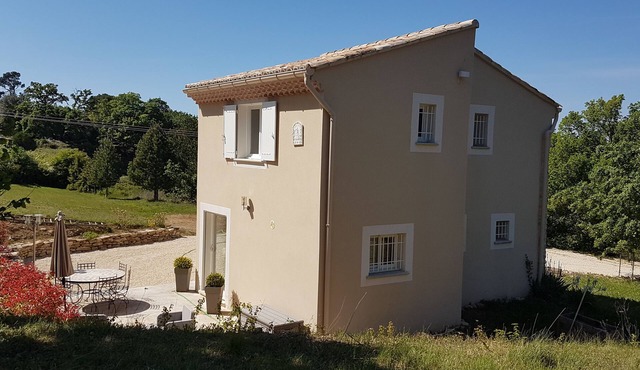 Quiet country villa, not overlooked