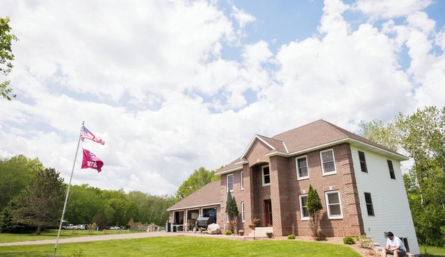 Quiet countryside escape! Nature, relaxation, adventure abound.