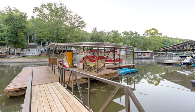 Quiet Cove, Lake Views, Grill, Private Dock