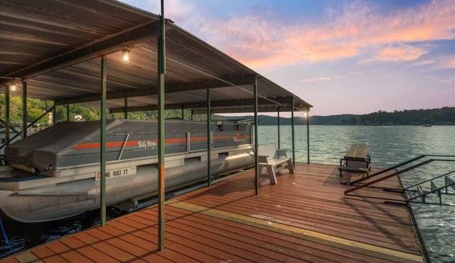 Quiet Cove, Private Dock, Fishing, Swimming, Boat Slip & Kayaks