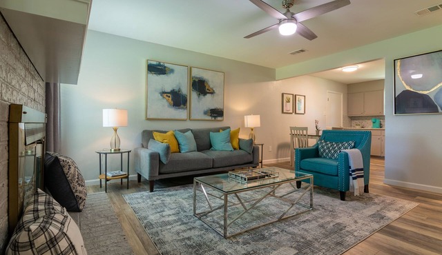 Quiet & Cozy in Georgetown, TX-Pets-Long Stays-Office