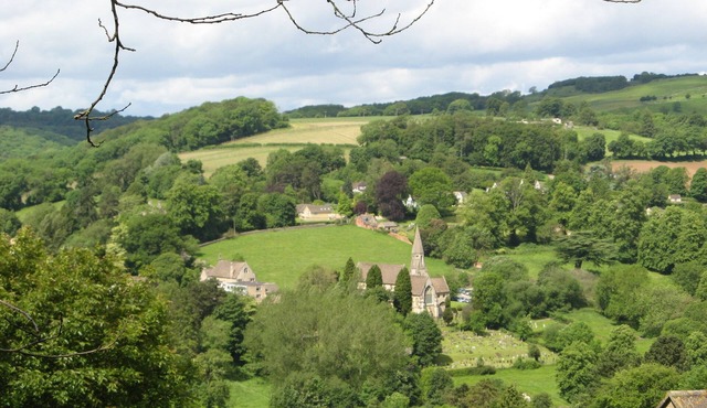 Quiet Detached Cottage with Stunning Sunsets, 180 Views from all rooms & patio