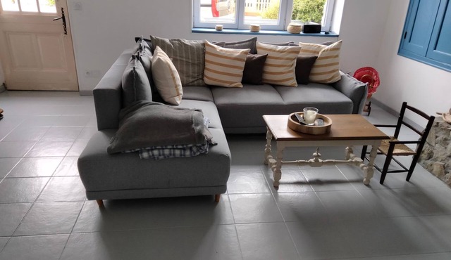 Quiet family house near shops and close to the sea 3bed 6pers