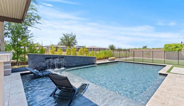 Quiet Family Villa with Pool and Home Gym