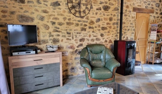 Quiet accommodation close to DOMME and SARLAT