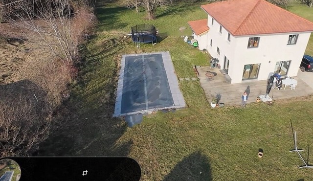 Quiet house 20 minutes from the slopes with Jacuzzi