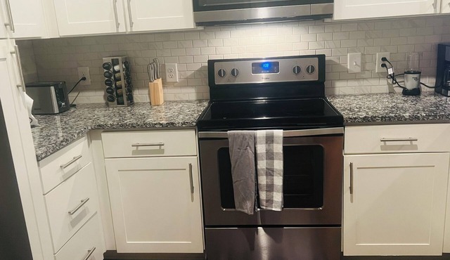 quiet getaway in the heart of Buckhead ?This place would be perfect