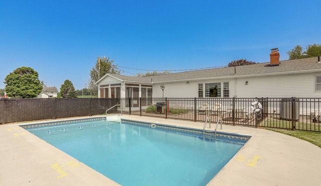 Quiet Greenwich Home w/Pool + Screened Porch!