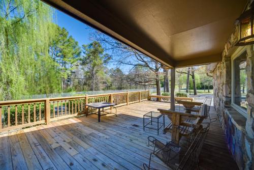 Quiet Guntersville Cottage Near Lake Boat Parking