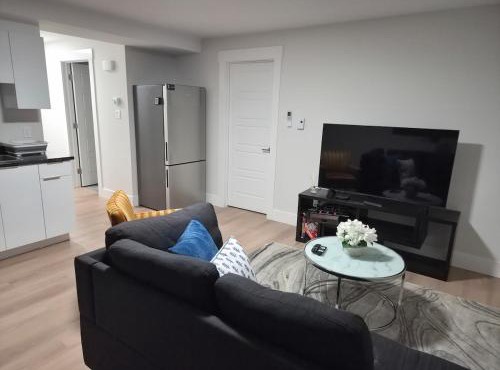 Quiet Haven - One-Bedroom Suite