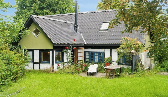 Quiet Hideaway Surrounded By Nature