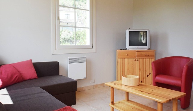 Quiet holiday home in Les Vans with pool