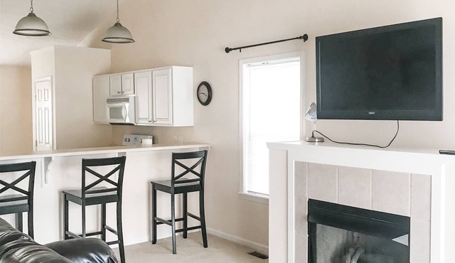 Quiet home close to wec