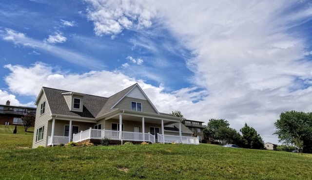 Quiet Home in Harrisonburg with Spectacular Shenandoah Valley Views.