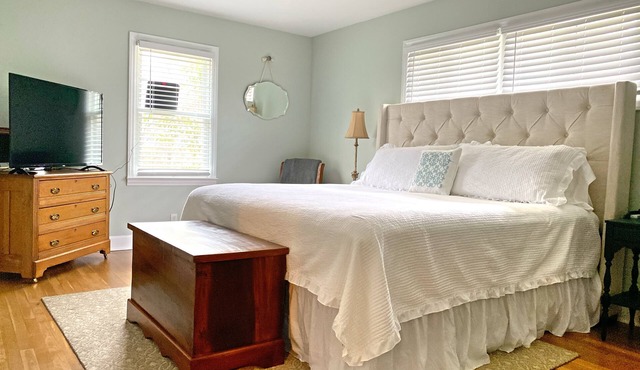 Quiet home in the Kernersville near Winston Salem, Greensboro, High Point