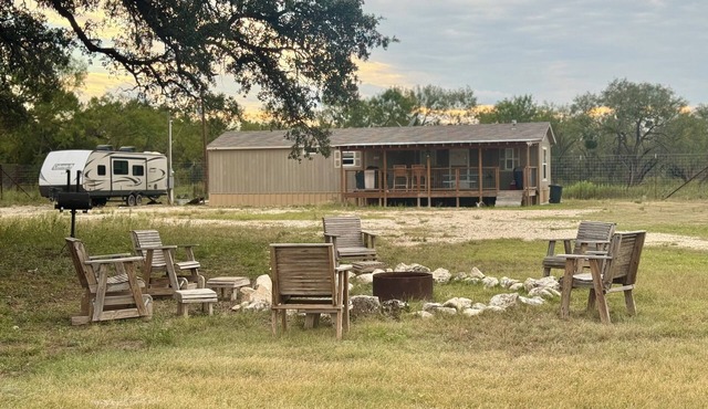 Quiet home on a fabulous location with access to the river.