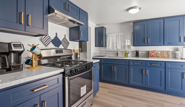 ★Quiet Home W/Free Parking 5min to Griffith Park★