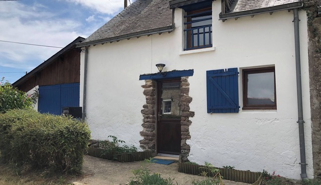 Quiet house 10 minutes from the beach